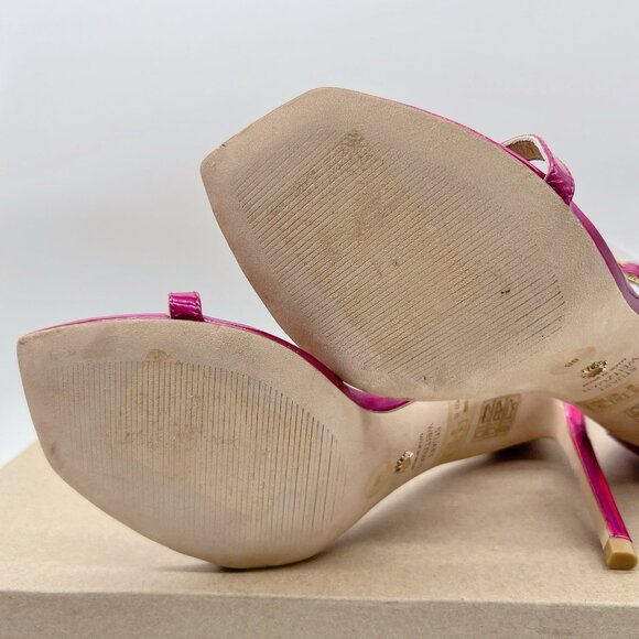 Stuart Weitzman Nudistcurve 100 Strap Sandal Iridescent Patent Orchid Pink US 8 - Picture 11 of 12